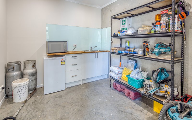 13 51 Industry Pl Wynnum 3